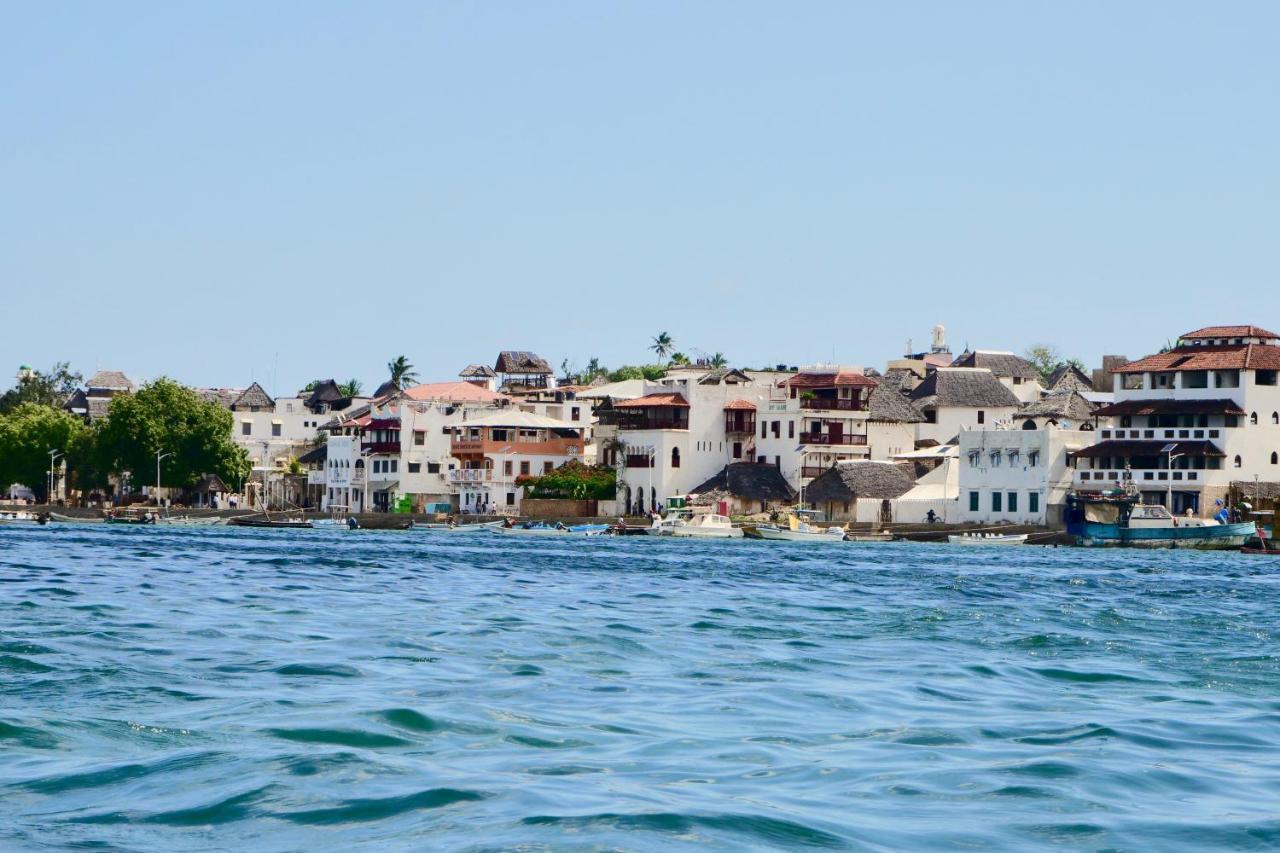 Manda Bay Villa Lamu Exterior photo